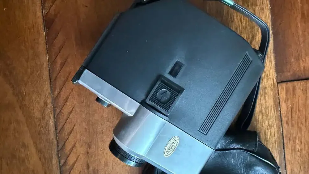 Vintage Bentley B-3 Super 8 Movie Camera with Carrying Case